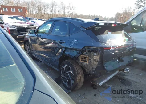 2024 Hyundai Kona N Line z USA, uszkodzony, nr VIN KM8HACA34RU044191